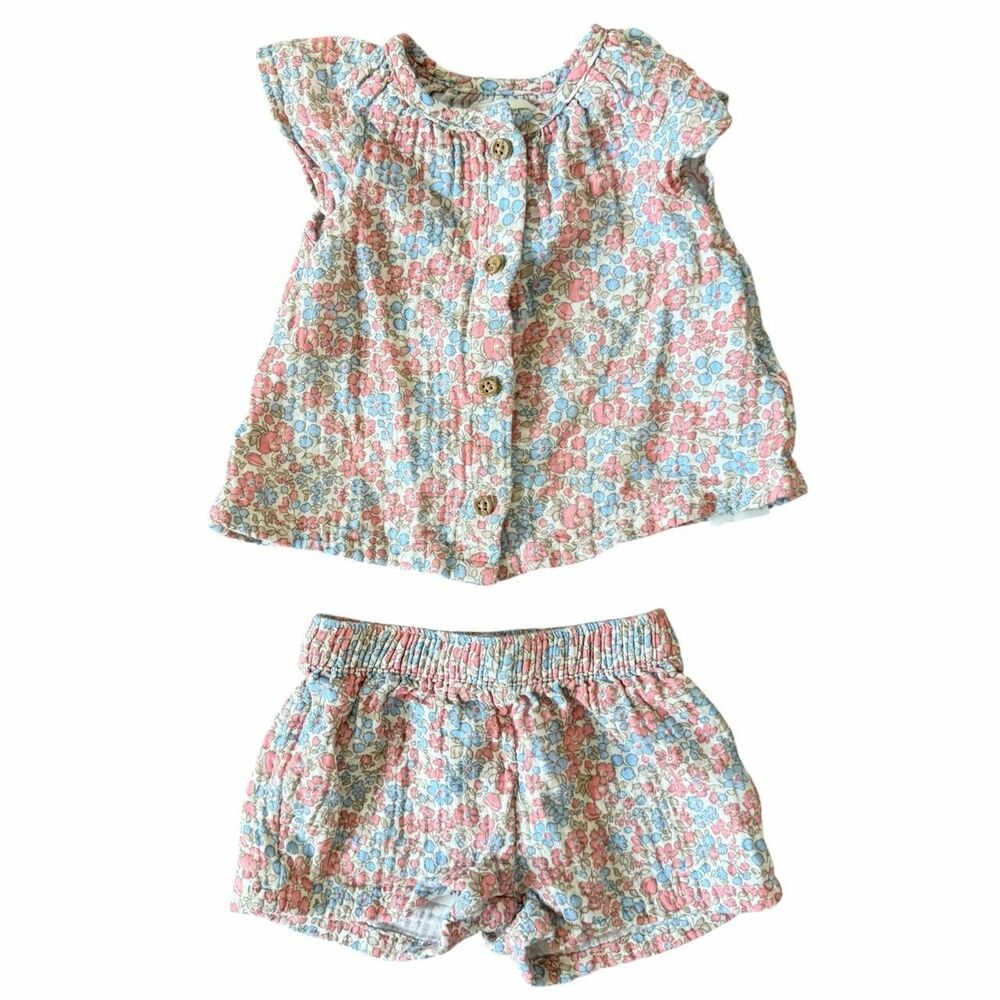 Little Planet by Carter’s 2 Piece Floral Outfit 3 months
